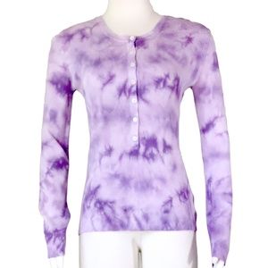 Purple tie-dyed ribbed knit long sleeve top